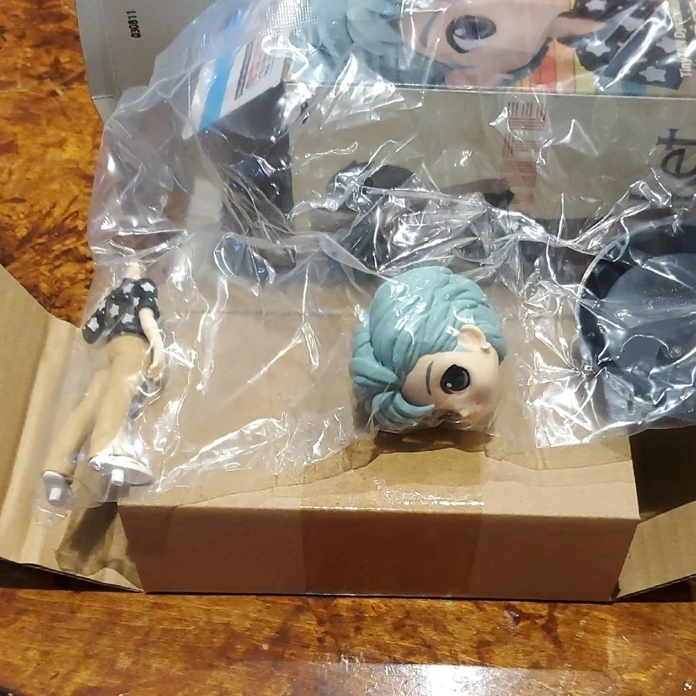 TinyTAN Qposket Dynamite Figures
